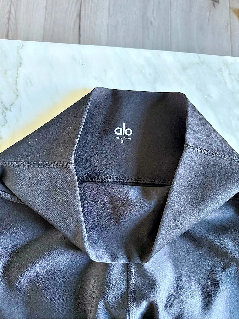 Alo Yoga Airlift 7/8 High-Waist Leggings Black Size Small S - Picture 3 of 9